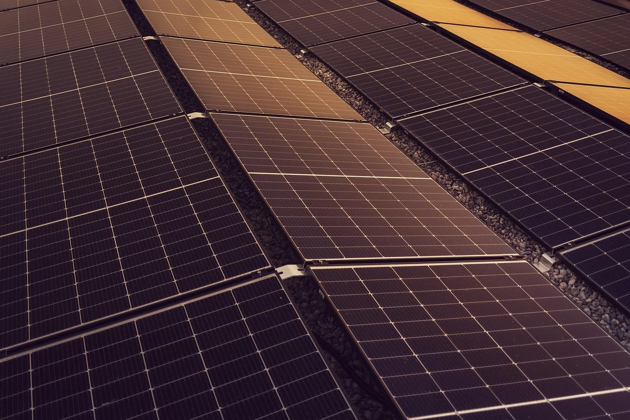 Elektryka i systemy sterowania jako fundament zielonej transformacji energetycznej